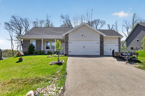 934 E Superior Drive, Edgerton, WI 53534