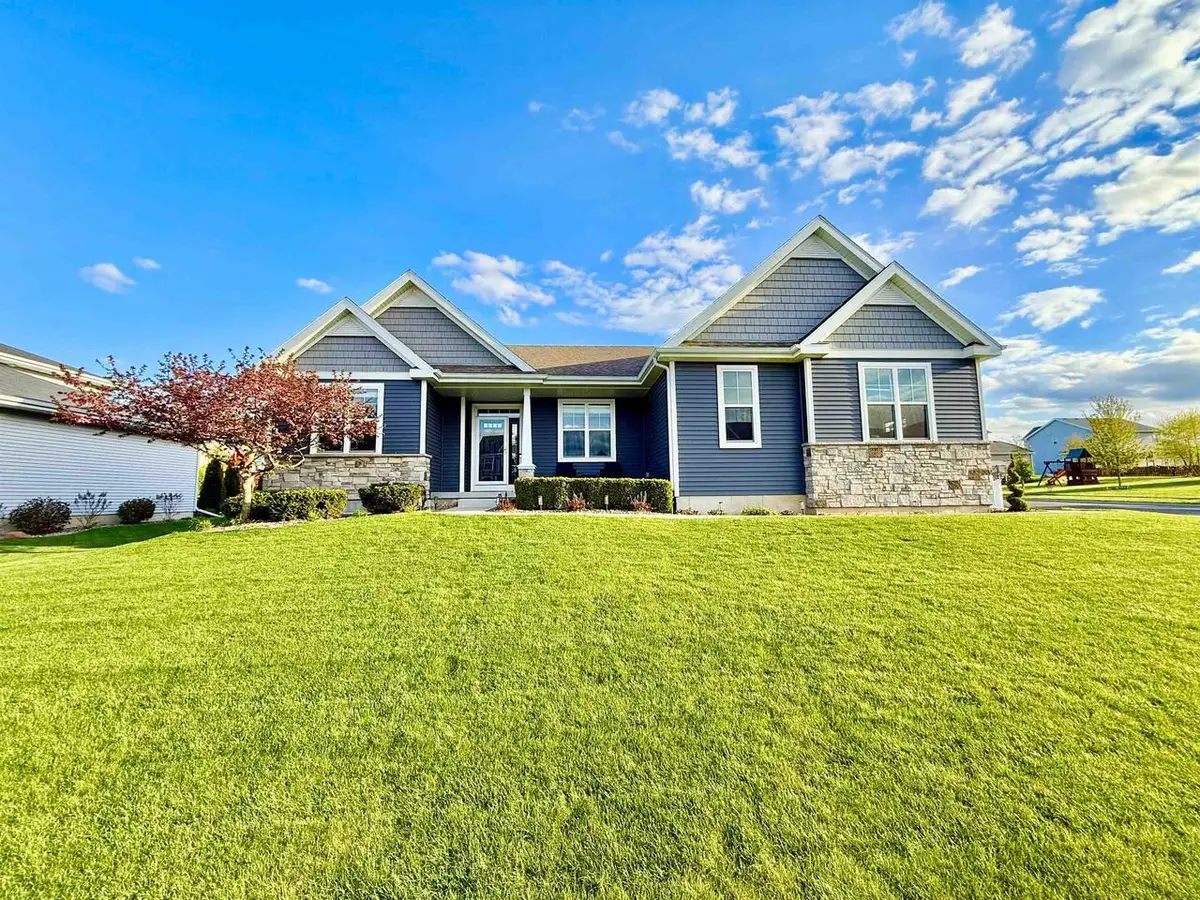 513 Chad's Crossing, Verona, WI 53593 - #1