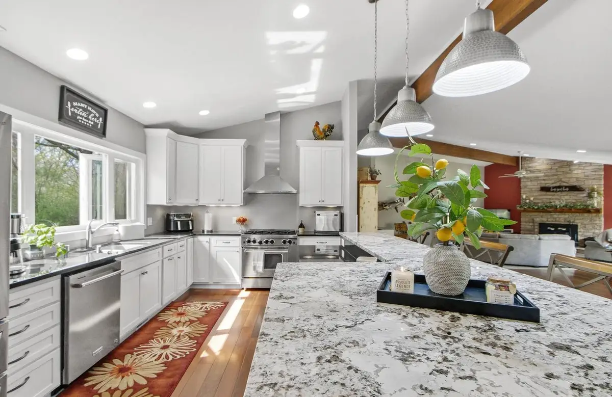 W5472 County Road B, Rio, WI 53960 - #1