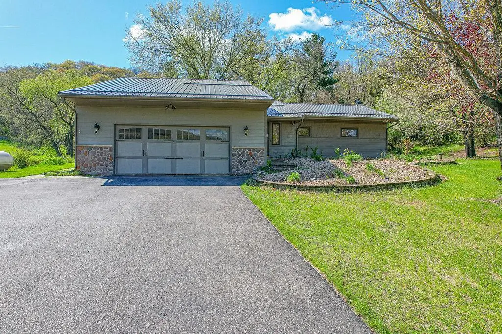 E4705 Horseshoe Road, Spring Green, WI 53588 - #1
