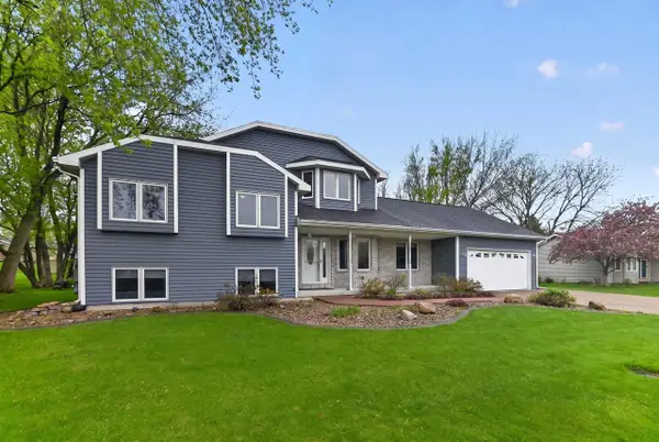 383 Sunnyview Lane, Marshall, WI 53559
