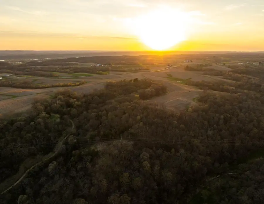 578.01 Acres Highway 133, Cassville, WI 53806 - #3