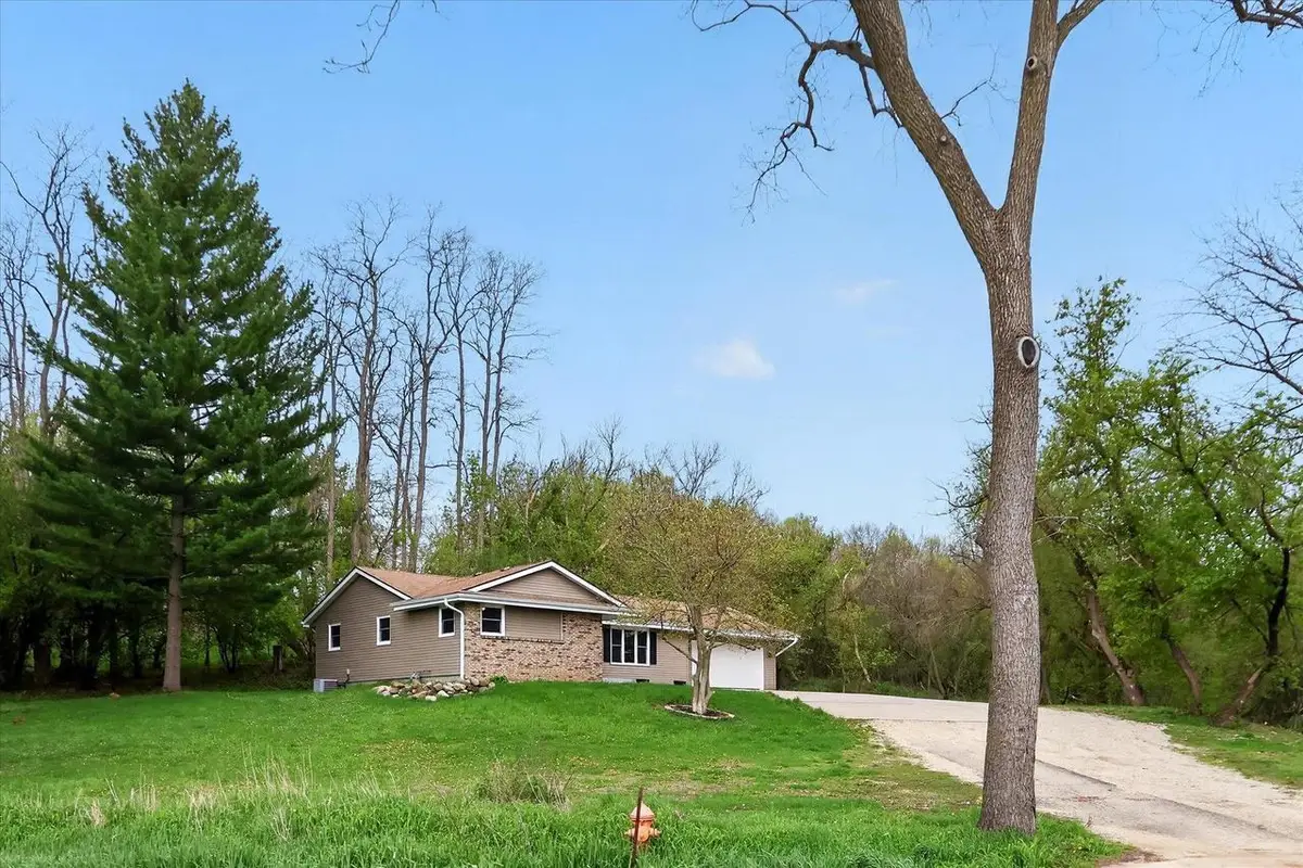 2027 Washington Street, Janesville, WI 53548 - #1