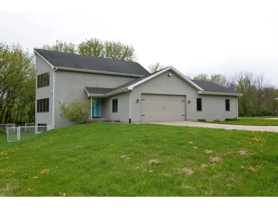 4805 Schneider Drive, Fitchburg, WI 53575 - #2