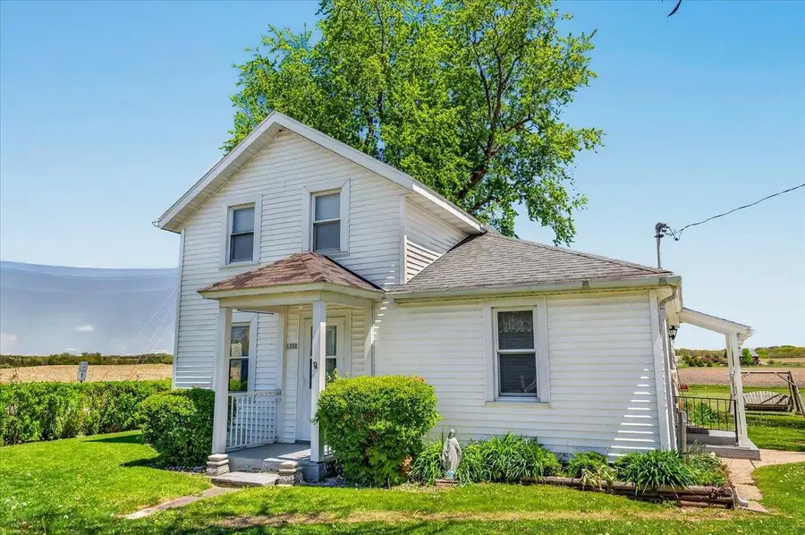 1372 Dianne Avenue, Belleville, WI 53508 - #2