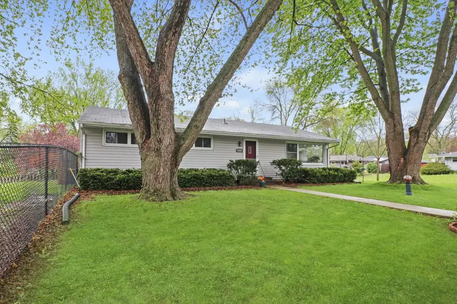 1201 Douglas Trail, Madison, WI 53716 - #2