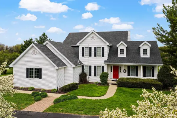 5 Shady Willow Road, Brooklyn, WI 53521