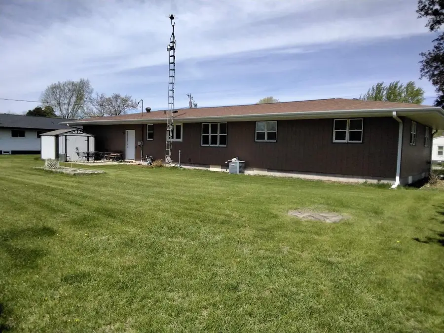 24 4th Street, Montello, WI 53949 - #2