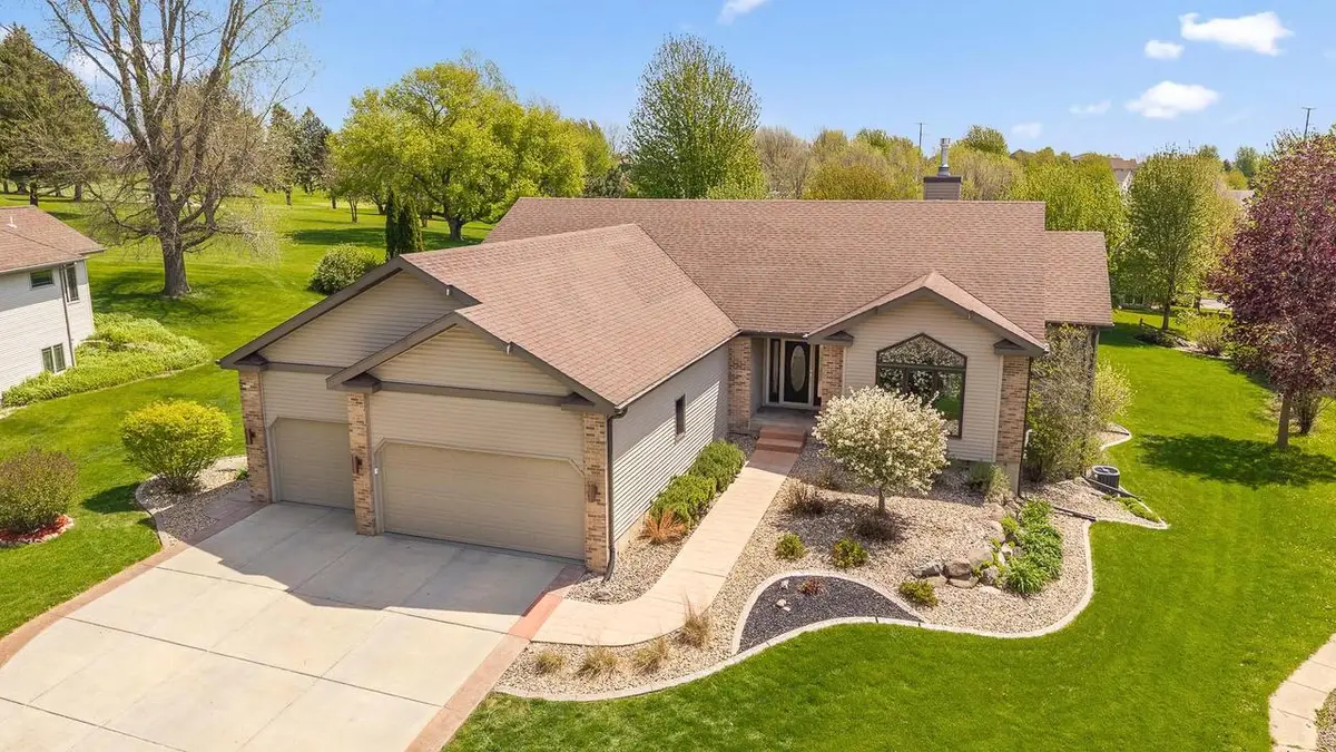 116 Sandy Court, Mount Horeb, WI 53572 - #1