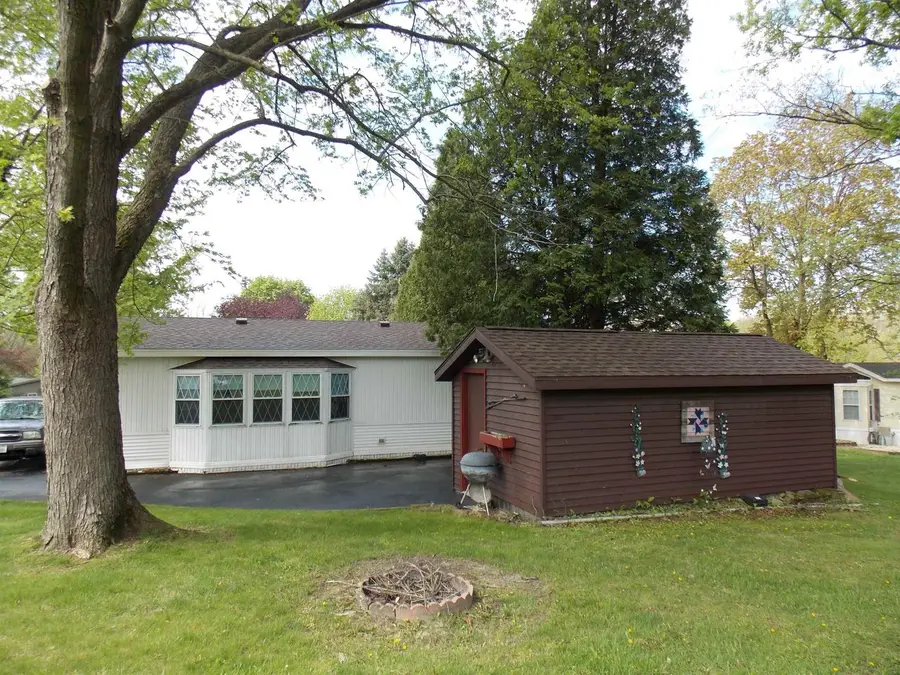 355 Skyline Drive, Edgerton, WI 53534 - #2