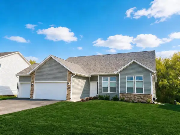 611 Maple Beach Drive, Edgerton, WI 53534