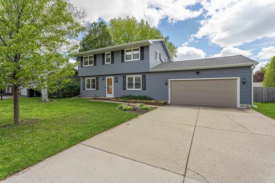 713 Park Avenue, Deforest, WI 53532 - #2