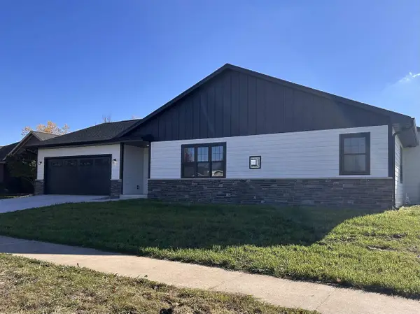 4000 Boulder Drive, Janesville, WI 53546