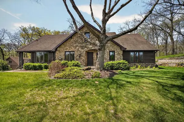 4802 Country Meadows Road, Brooklyn, WI 53521
