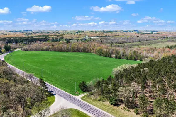 30.54 AC County Road HH, Lyndon Station, WI 53944