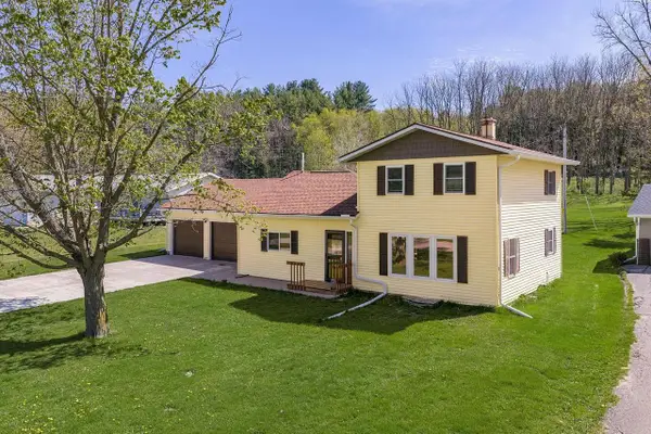 25582 Rockbridge School Street, Richland Center, WI 53581
