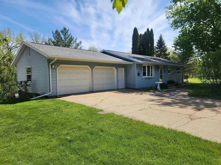 2420 Scrabble Creek Drive, Hazel Green, WI 53811 - #2