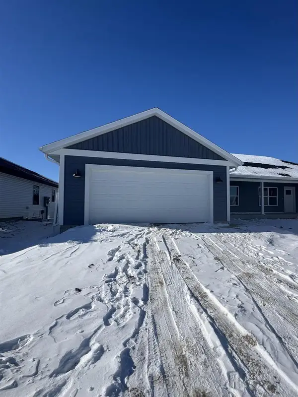 984 Bell Circle, Arlington, WI 53911