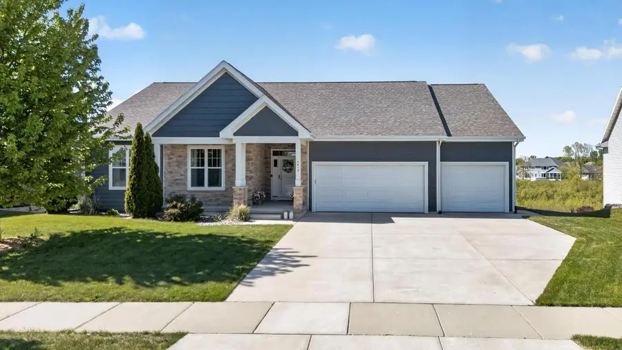 4419 Eagle Ridge Lane, Windsor, WI 53598 - #2
