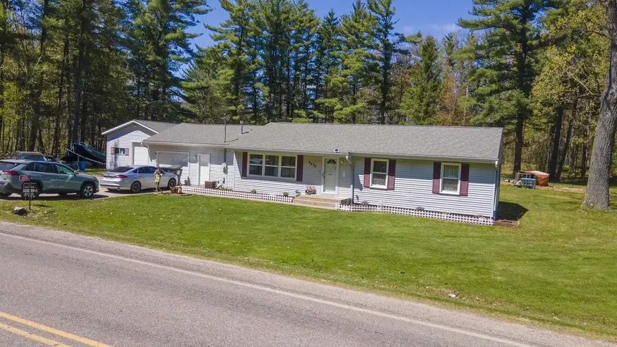 3570 County Road Q, Wisconsin Rapids, WI 54495 - #2