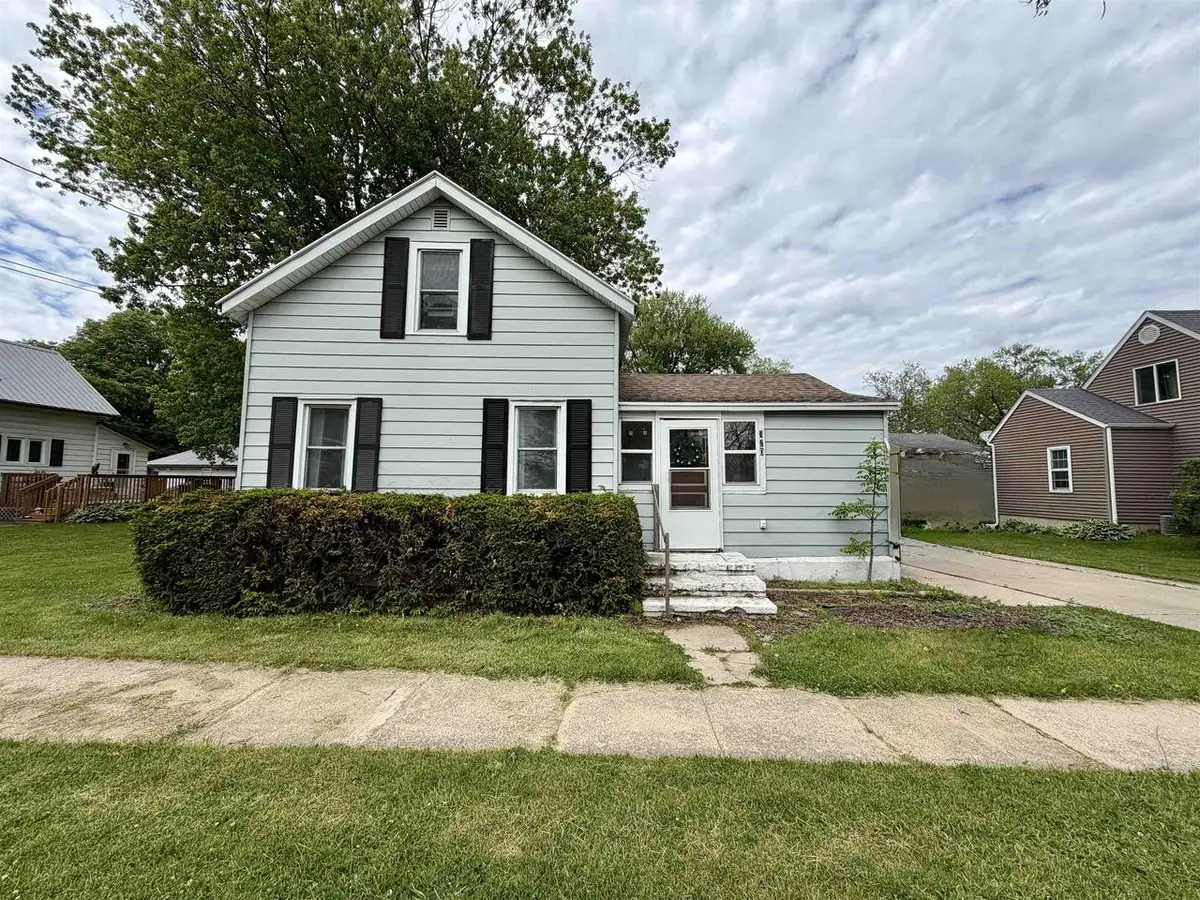 320 W Brodhead Street, Orfordville, WI 53576 - #1