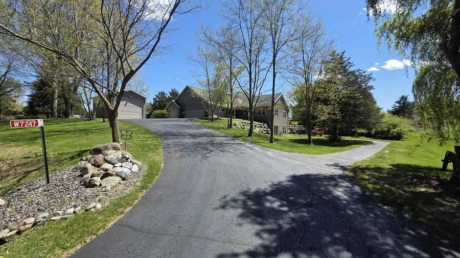 7247 W Breneman Road, Pardeeville, WI 53954 - #2