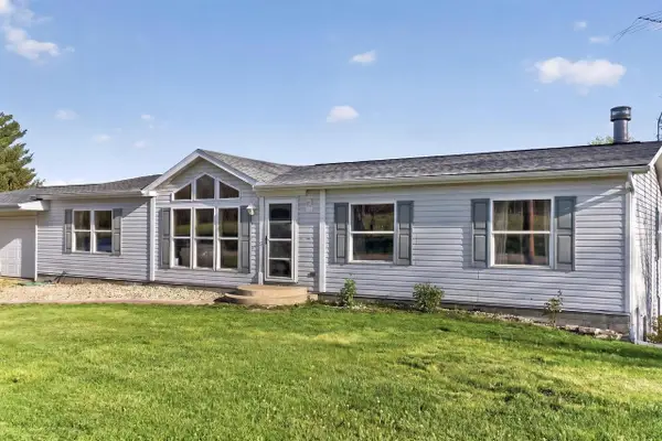 W5479 County Road P, Pardeeville, WI 53954