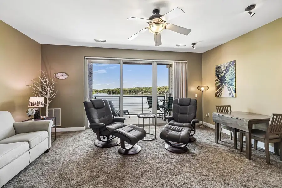 680 Hiawatha Drive #418, Wisconsin Dells, WI 53965 - #3