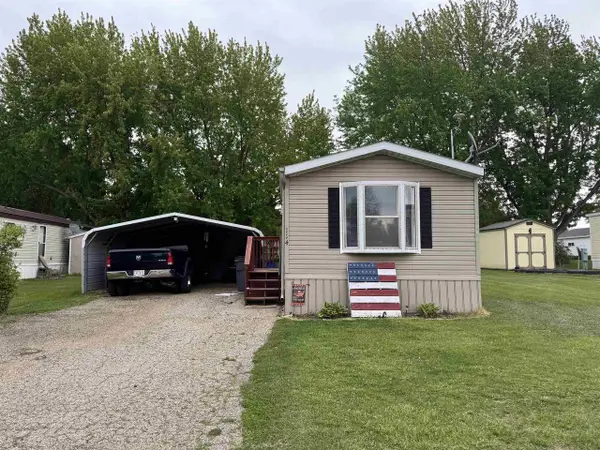 560 21st Street #114, Monroe, WI 53566