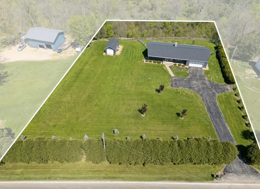 1608 County B Road, Platteville, WI 53818 - #3