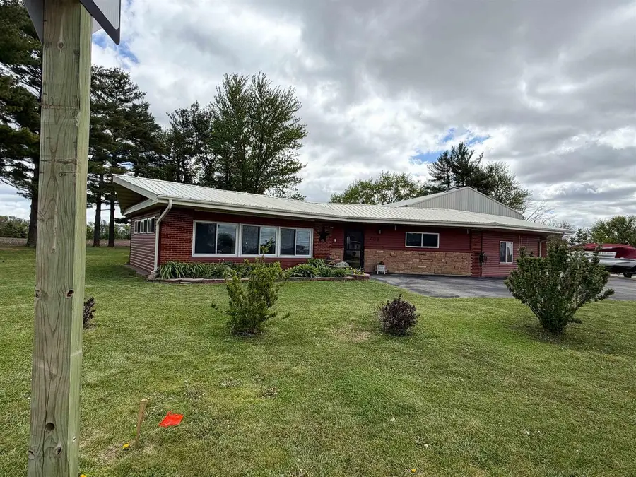 609 S County Road I, Montfort, WI 53569 - #3