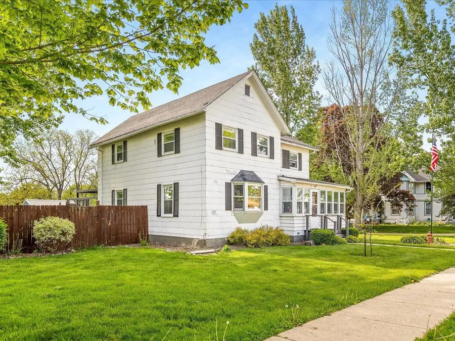 501 Water Street, Warren, IL 61087 - #2