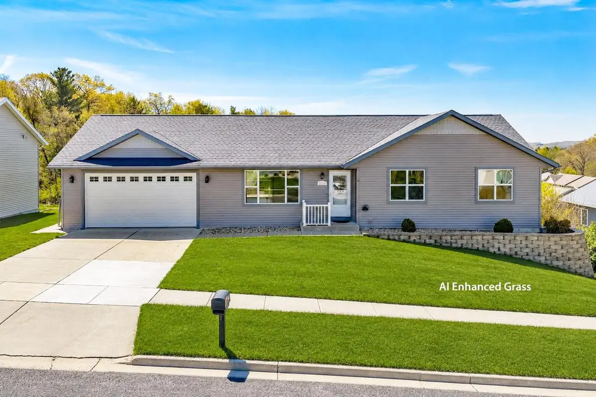 229 Dessa Rain Drive, Reedsburg, WI 53959 - #1