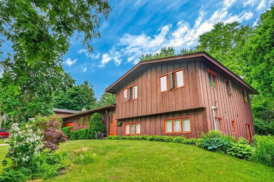 318 Cheyenne Trail, Madison, WI 53705 - #2