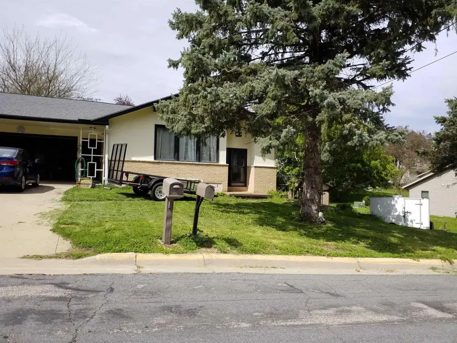 1910 16th Street, Hazel Green, WI 53811 - #3