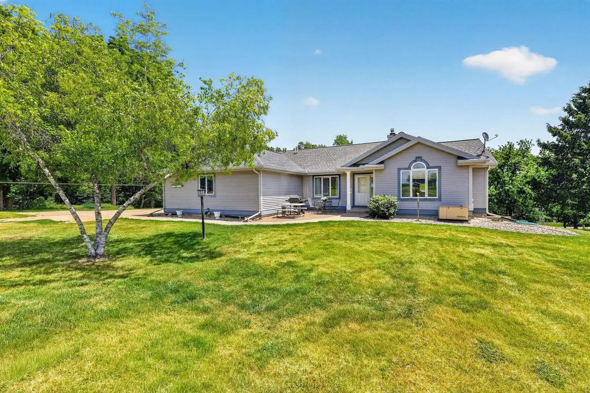 8766 Colby Road, Mount Horeb, WI 53572 - #1