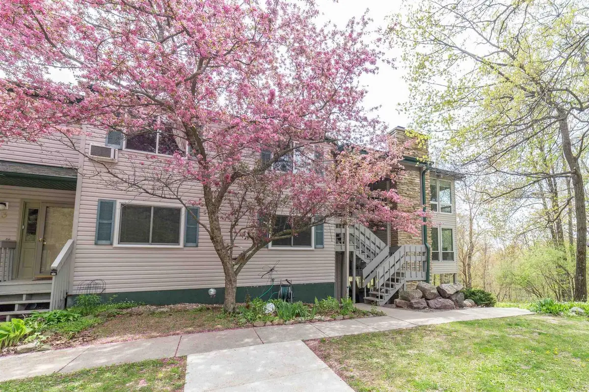 S6185 Bluff Road #2, Merrimac, WI 53561 - #1