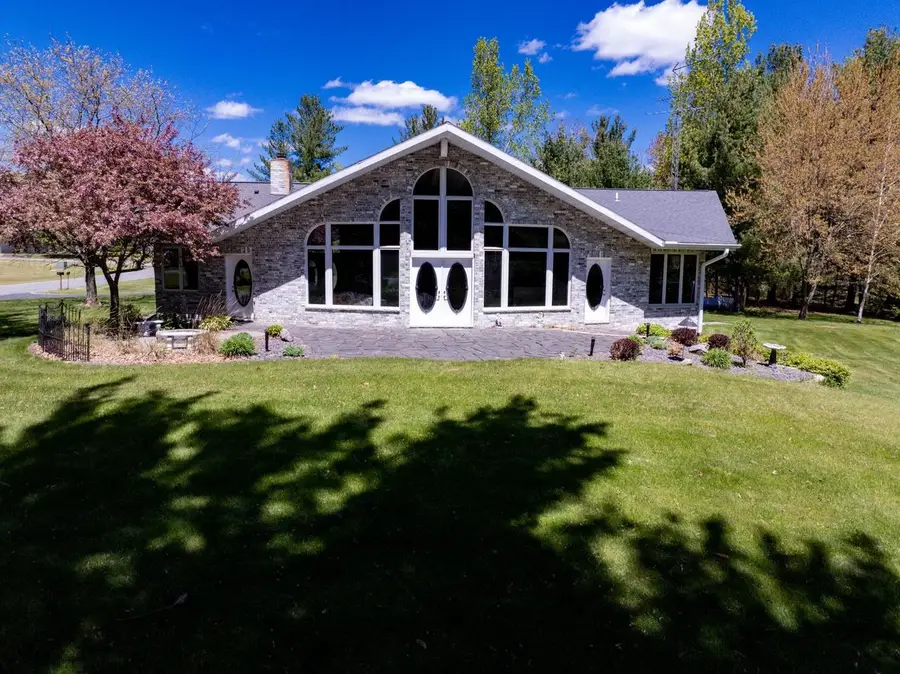 N5190 Treganza Drive, New Lisbon, WI 53950 - #2