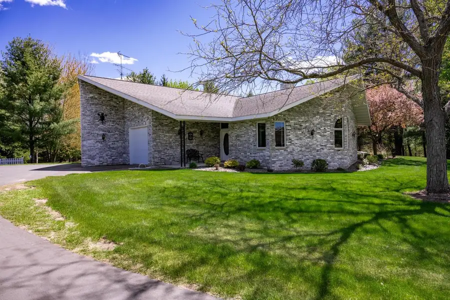 N5190 Treganza Drive, New Lisbon, WI 53950 - #3