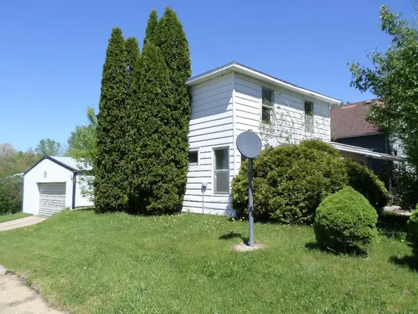 402 E Washington Street, Tomah, WI 54660