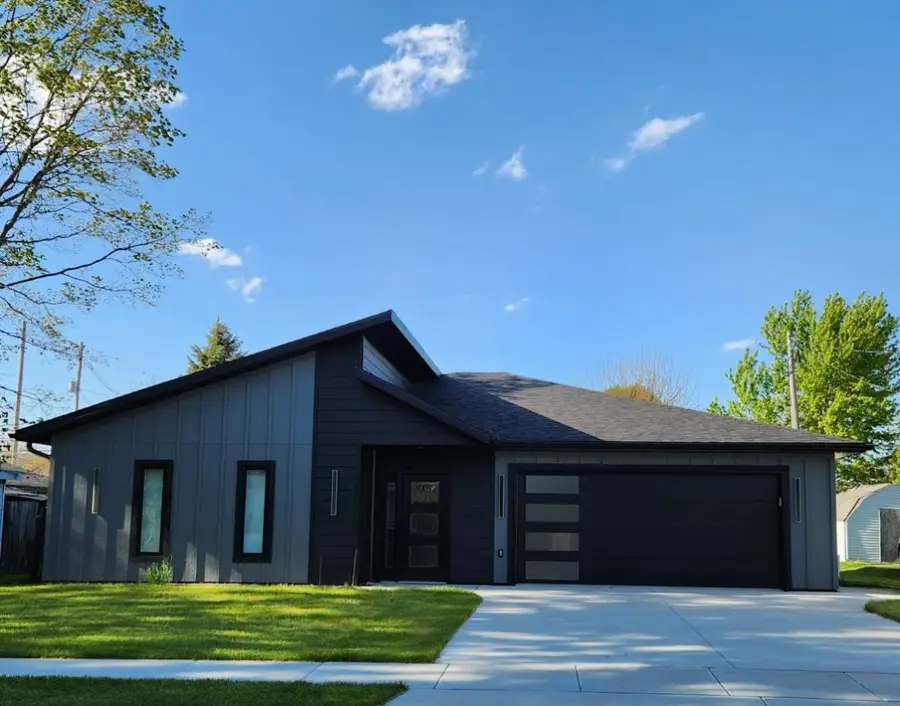 460 1st Street, Richland Center, WI 53581 - #2