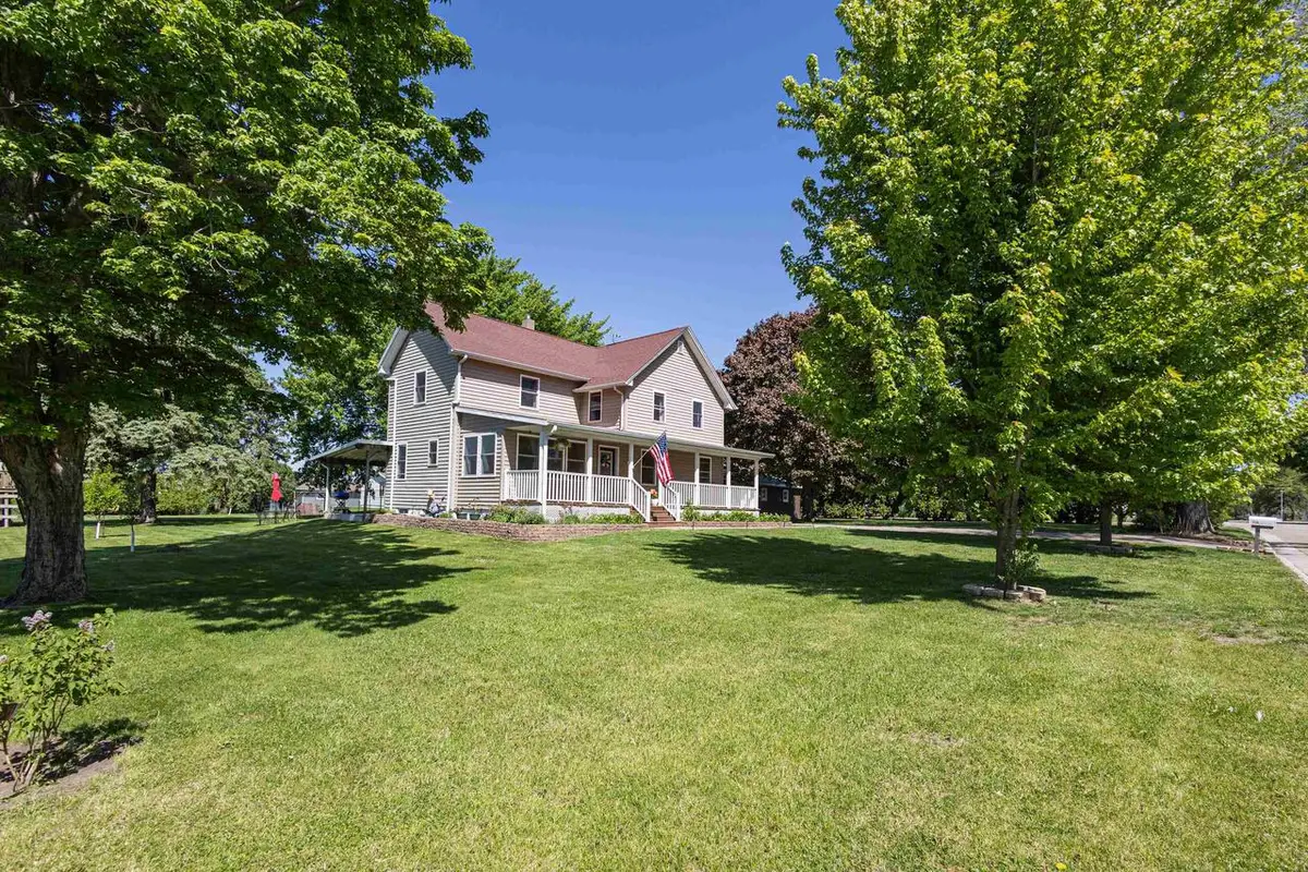 115 N Randolph Street, Cuba City, WI 53807 - #1