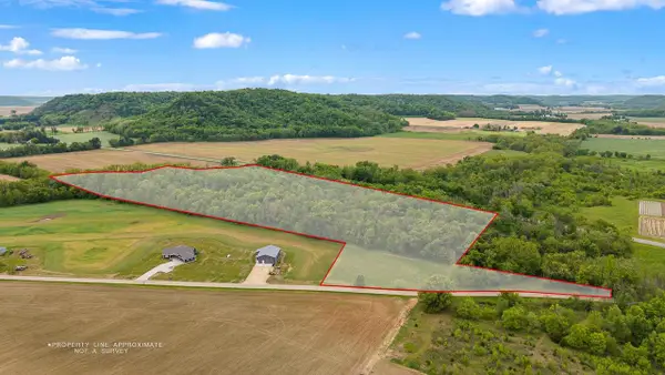 999 Old Mill Drive, Lone Rock, WI 53556