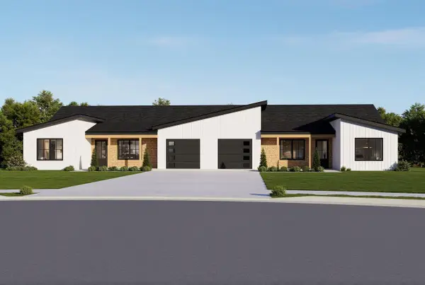 533 Boorman CRT, Mauston, WI 53948