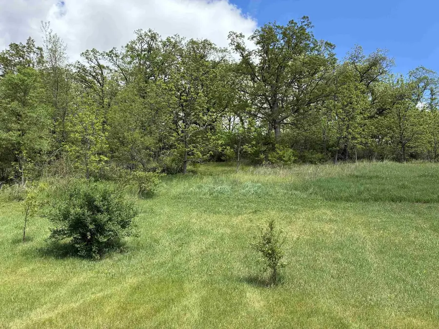 140 Valle Tell Drive, New Glarus, WI 53574 - #3