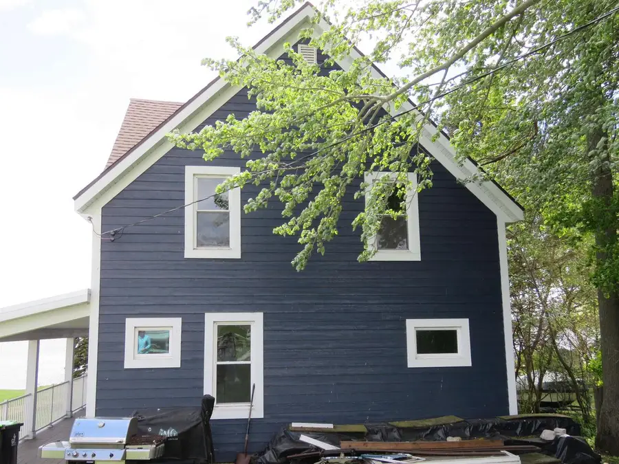 W10725 Blackhawk Trail, Fox Lake, WI 53933 - #2