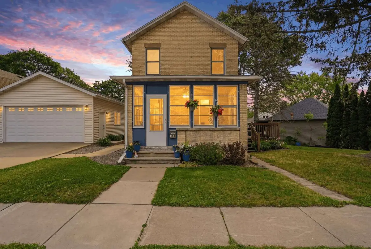 509 Doty Street, Edgerton, WI 53534 - #1
