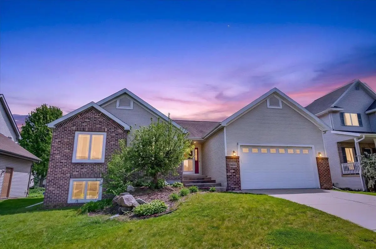 9423 White Fox Lane, Middleton, WI 53562 - #1