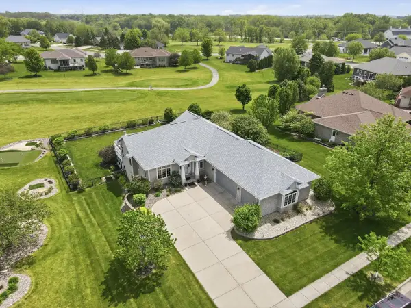 323 Wileman Drive, Edgerton, WI 53534