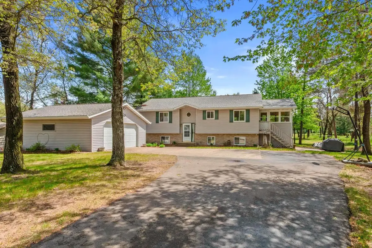 450 St Andrews Trail, Nekoosa, WI 54457 - #1